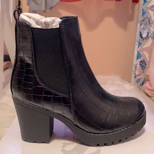 Black Mid Chunky Heels Embossed Ankle Chelsea Women Boots